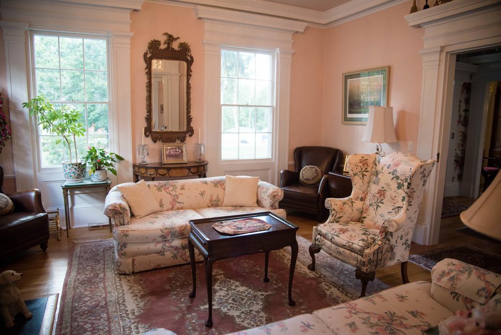 Bykenhulle House Bed And Breakfast Hopewell Junction Exterior foto